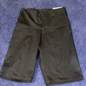 AERIE BLACK BIKER SHORT